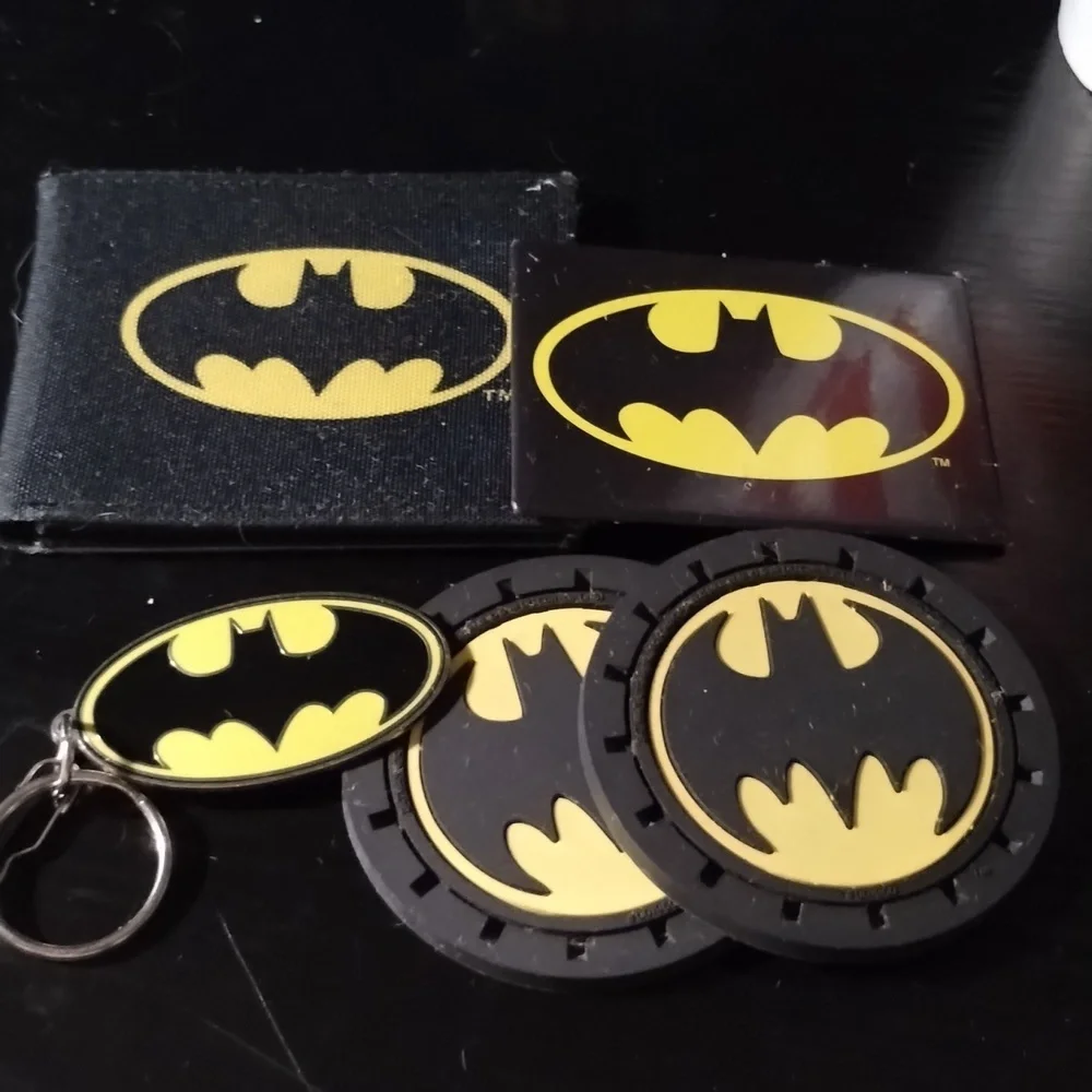 Batman - Picture 1 of 2